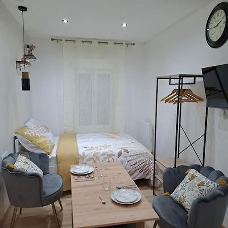 Sweet / Circuit 24H / Moto Gp / Antares / Oasis - Centre Des Expositions / Boulerie Jump Apartman Le Mans Kültér fotó