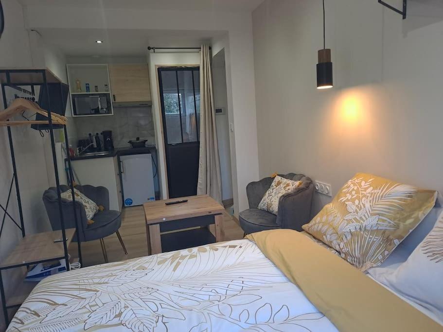 Sweet / Circuit 24H / Moto Gp / Antares / Oasis - Centre Des Expositions / Boulerie Jump Apartman Le Mans Kültér fotó